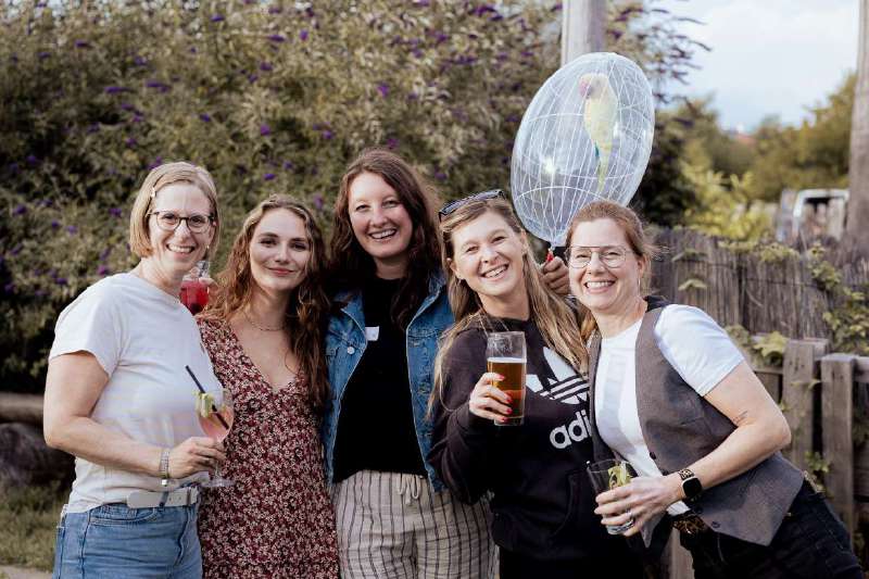 Mitarbeiter auf dem Sommerfest